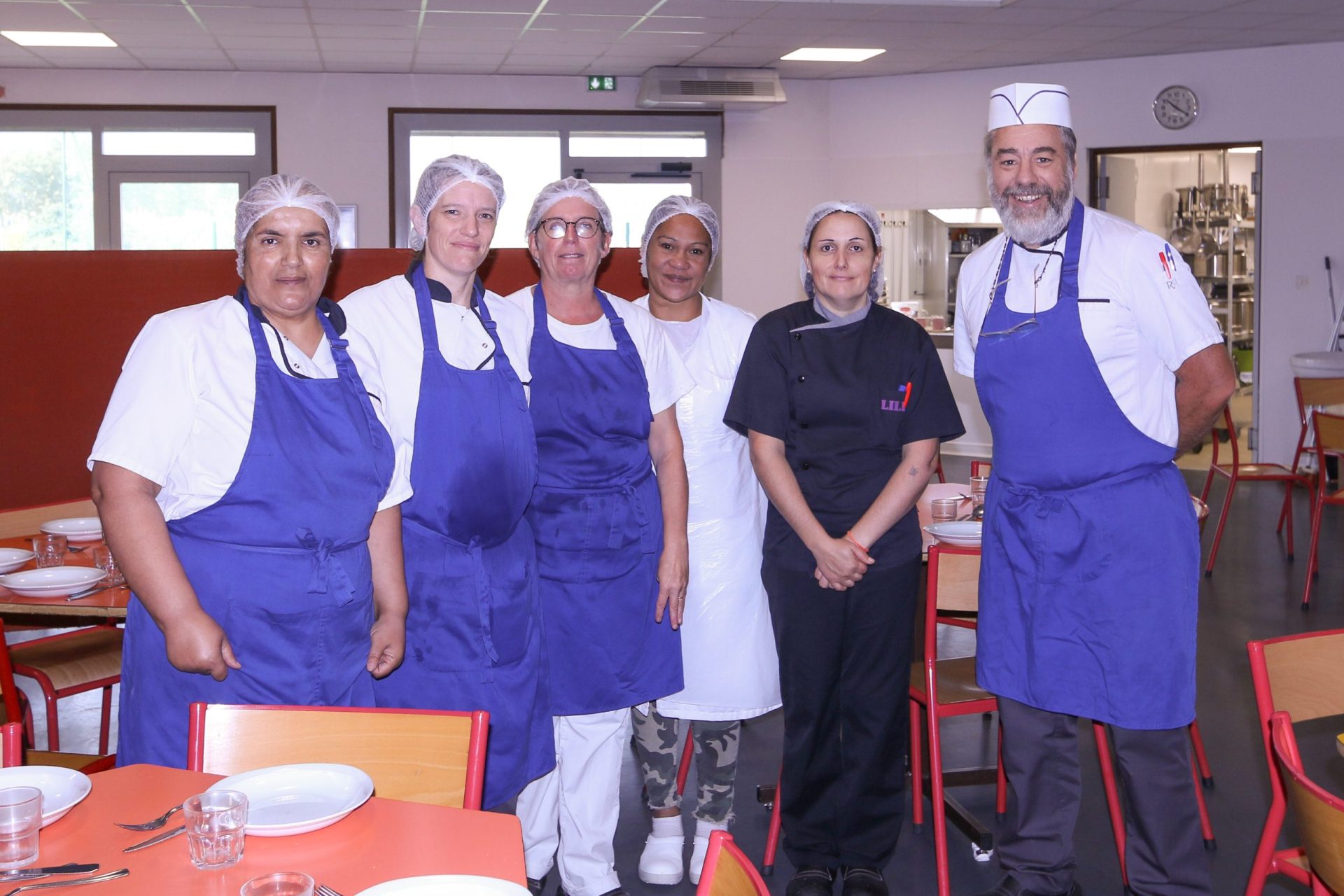 Equipe-restauration-scolaire
