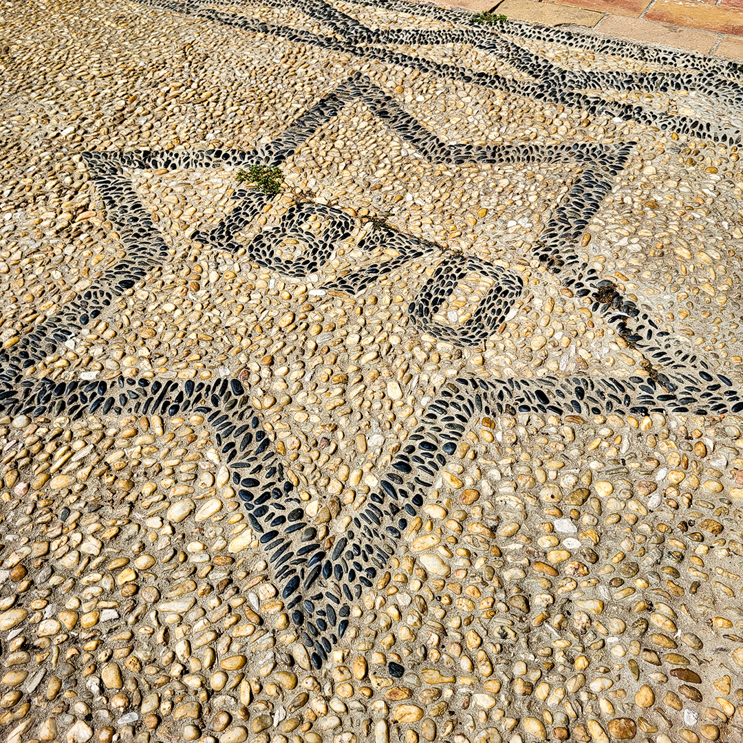 parvis église negrepelisse