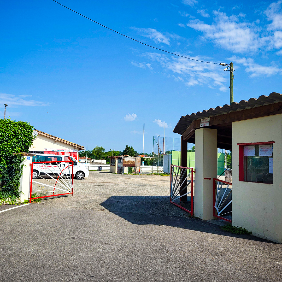Stade_jean_fleury_nègrepelisse