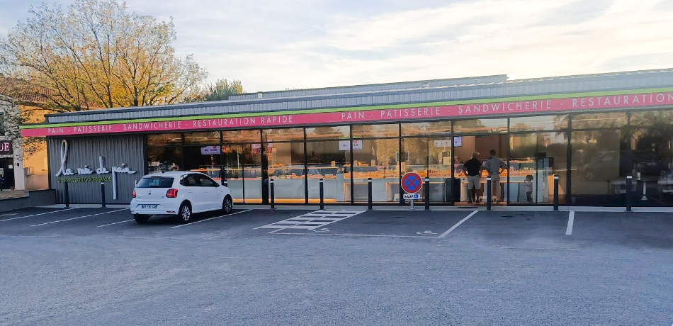 La_mie_de_pain_nègrepelisse