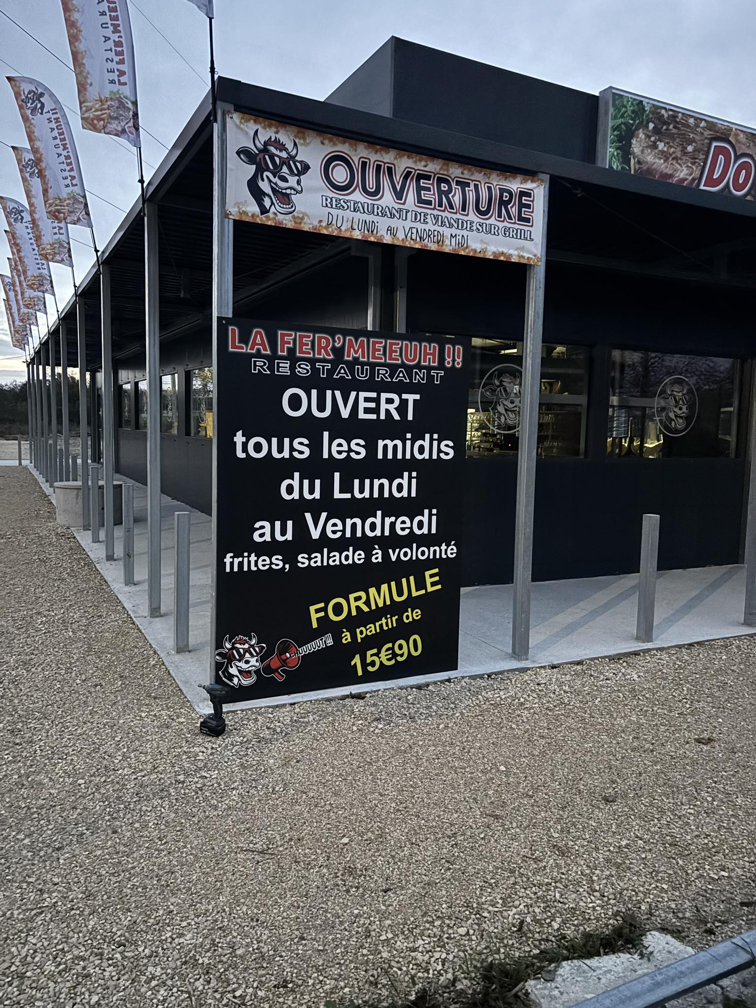 Restaurant_la_fer'_meeuh_nègrepelisse